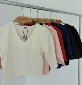 تیشرت زنانه یقه هفت red