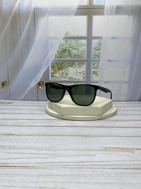 عینک آفتابی ری‌بن RB4412 فریم هاوانا، عدسی کریستال و دسته سیم‌کشی با محافظت UV400