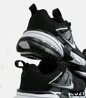 کفش کتانی مشکی مردانه و زنانه NIKE vaporfly 3