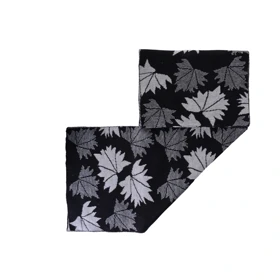 شال گردن طرح برگ (مشکی)