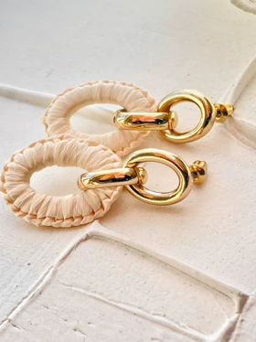 گوشواره میخی بافت