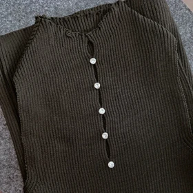 تاپ زنانه مدل نگینی
