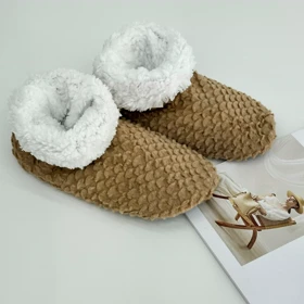 پاپوش طرح پولکی 1007320