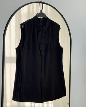 زیر مانتویی یقه پیله