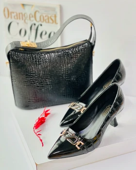 کفش سنگی زارا