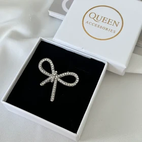 گل سینه پاپیون نگینی کد 508