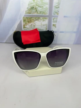 عینک آفتابی زنانه لویی ویتون 9685