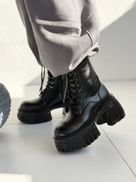 نیم بوت سوپرلژ