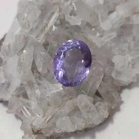 سنگ آمیتیست تراش جواهری کد 9