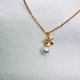 گردنبند ژوپینگ مدل «شکوفه و شبنم» | رقص گل طلایی با آویز مروارید