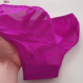 ست شورت و سوتین ساتن زنانه پانیذ مدل فنردار سرخابی کد 4649