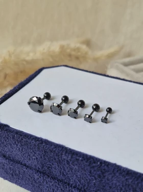 پیرسینگ گوش تک نگین مشکی