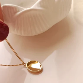 آویز و زنجیر ششیک