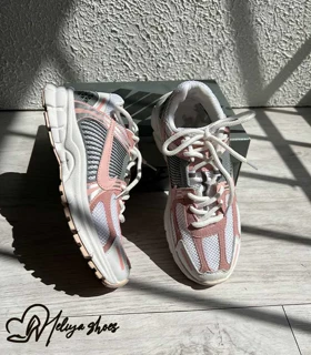 کتانی نایک ومرو nike vomero