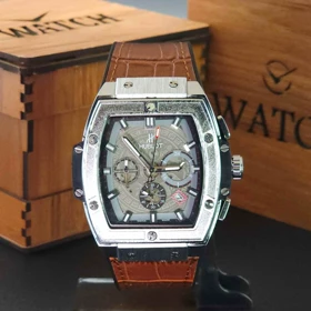 ساعت مچی مردانه هابلوت ژنو 3 موتور فعال کرنوگراف HUBLOT تاریخ دار بند رابر روکش چرم