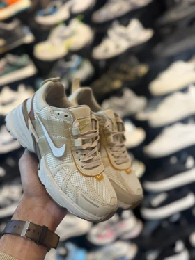 کتانی زنانه v2k کرم