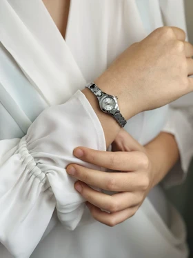 ساعت زنانه مینیمال