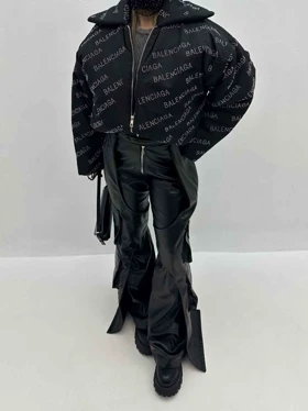 کاپشن BALENCIAGA
