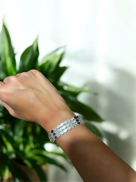 بنگل زنانه حصیری کد 3332029