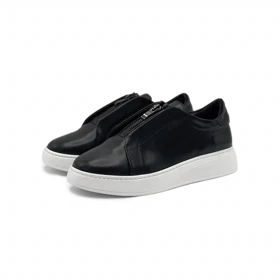 کفش راحتی زنانه مدل Stradivarius Loafer - LFB61