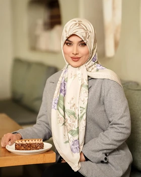 روسری دست دوز ابریشم