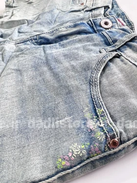شورتک کوتاه جین ساده