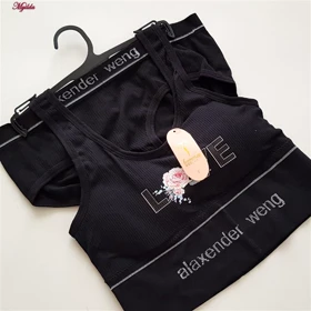 ست نیم‌تنه و شورت ورزشی زنانه مشکی مدل 4619