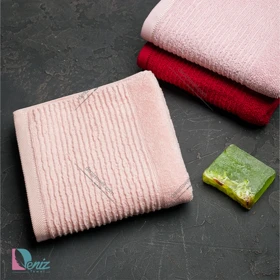 حوله دستی کلارک رنگ گلبهی