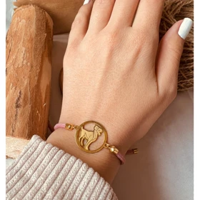 دستبند ماه تولد ماه فروردین