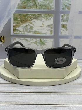 خرید عینک آفتابی پرسول مدل P6805 فریم کائوچو رنگ سورمه‌ای و نوک‌مدادی