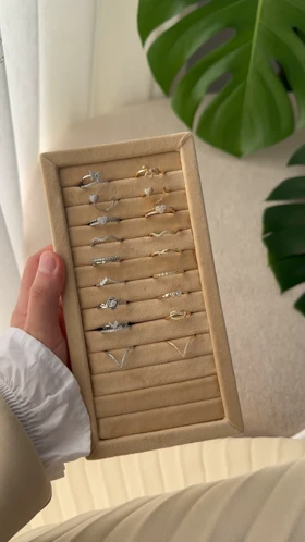 پک انگشتر مینیمال