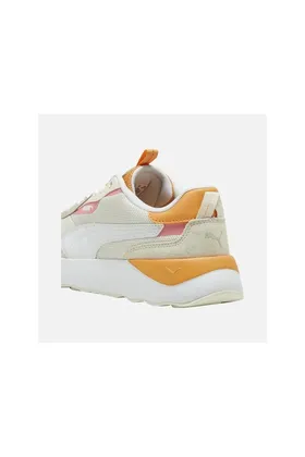 392324 08 کفش ورزشی Runtamed Platform BEIGE 39232408