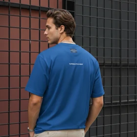 تیشرت پشت چاپ مینیمال طرح BECOME