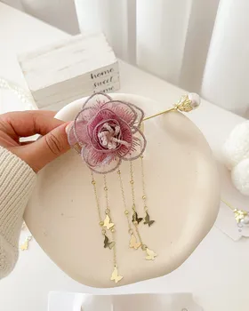 کانزاشی سوزن دوزی پروانه‌ای