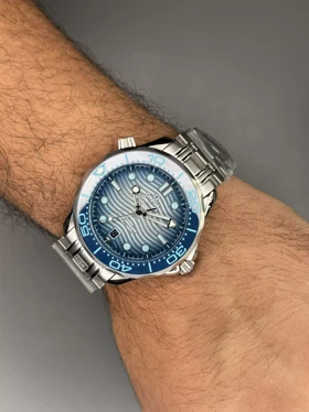 ساعت مچی امگا سیمستر بند سیلور صفحه آبی Omega Seamaster Diver