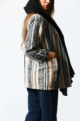 مانتو یقه انگلیسی طرح دار