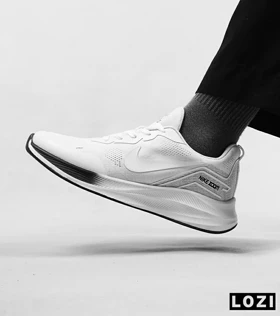 کفش کتانی بزرگ پا سفید مشکی Nike air zoom