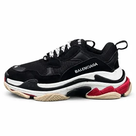 کتانی خارجی مردانه مدل بالنسیاگا تریپل اس رنگ مشکی Balenciaga Triple S (مستر کوالیتی)