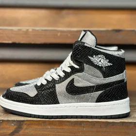 کتانی زنانه جردن وان ساق‌دار رترو شاین