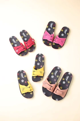 کفش صندل روفرشی بچه گانه حلما