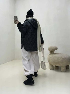 کاپشن لوزی دوزی کلاهدار