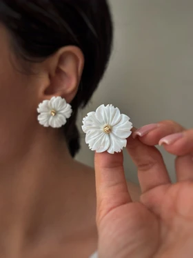 گوشواره گل کوچک