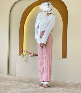 شلوار نگین‌دار لینن