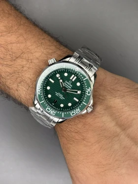 ساعت مچی امگا سیمستر اتوماتیک سیلور صفحه سبز Omega Seamaster Diver