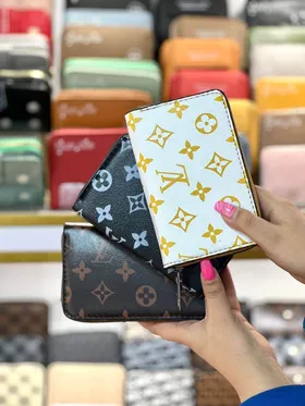 کیف پول زنانه