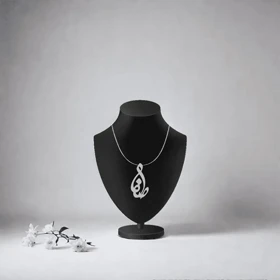 پلاک اسم صفا و زنجیر