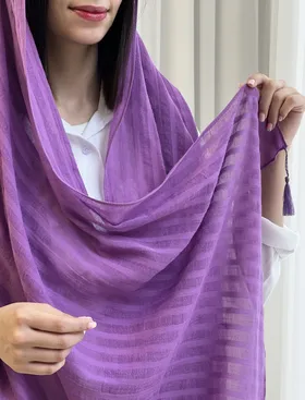 شال لینن خطی