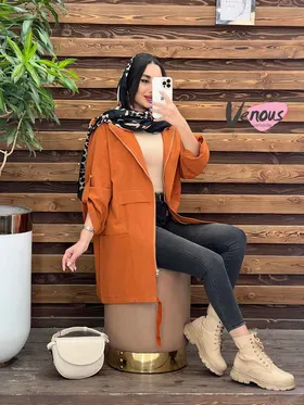 بارانی کلاهدار پشت چاک