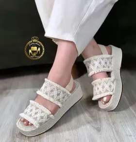 صندل لژدار کنفی و کشی زنانه