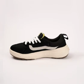 کفش ونس مدل اولترارنج/Ultrarange neo vr3 black-white